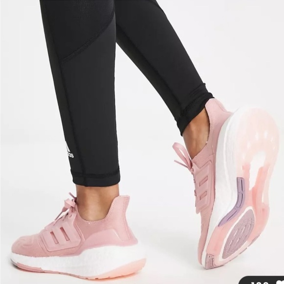 adidas UltraBOOST 22 Wonder Mauve Pink - Picture 2 of 10